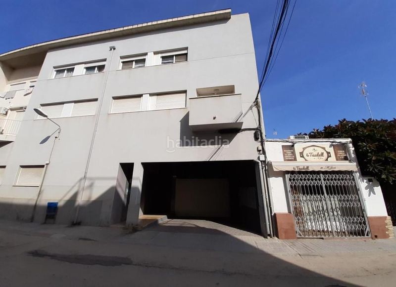 Foto 28b5fcd9-f26d-4dfe-8761-41b7f314fc4c. Local comercial a Alcanar