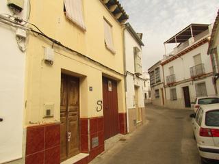 Casa aparellada  Zarzuela alta. Solvia inmobiliaria  chalet adosado montilla
