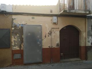 Casa aparellada  Bell-lloc. Solvia inmobiliaria  chalet adosado alguaire