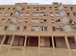 Local Comercial  Mas de macia vila. Solvia inmobiliaria  locales reus