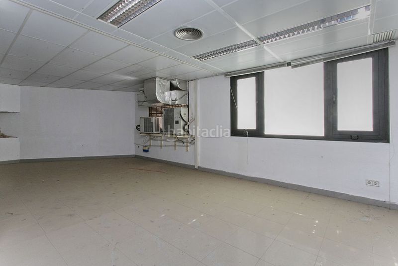 Foto 29bdd720-f7fe-4d32-ae6b-5ddce973972b. Local comercial a Centre Viladecans