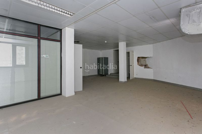 Foto e62307cf-c1e6-4401-8723-915b52594082. Local comercial a Centre Viladecans