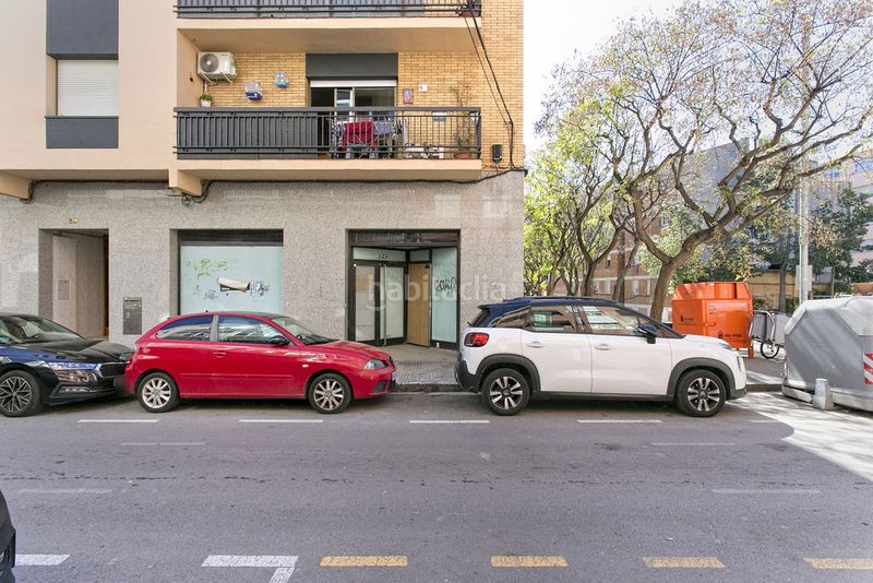 Foto f9b5289e-386d-4327-9626-ca7abba6d69c. Local comercial a Centre Viladecans