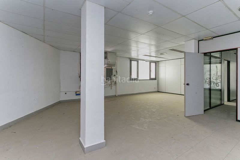 Foto fb586ada-8da4-4acf-9d6f-a14b91e993ee. Local comercial a Centre Viladecans