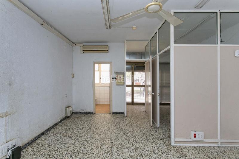 Foto 0e7079e3-3061-4a53-b186-a050037cc62c. Local comercial a Pla d'en Boet Mataró