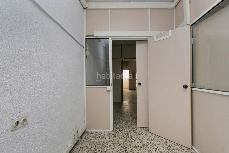 Foto 245f291c-6e0e-4a2a-8516-1e15bea3e917. Local comercial a Pla d'en Boet Mataró