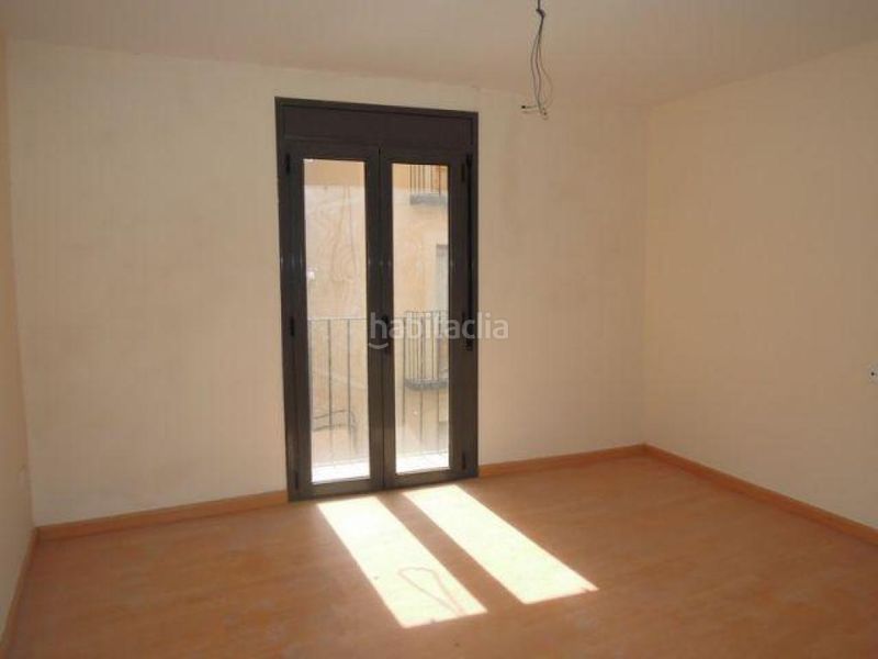 Foto 9fed2b39-ff63-4168-9f14-59a10d409be9. Pis a Balaguer