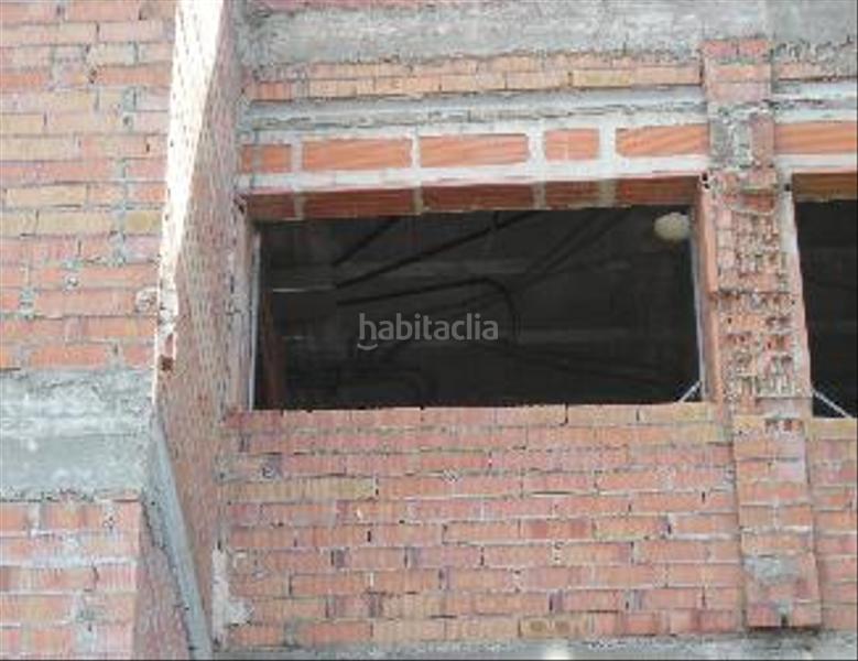 Foto e41a9ce3-faad-436e-a9d8-98a3e11bd300. Edificio con piscina in Segur de Calafell nucli urbà Segur de Calafell