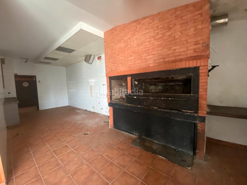 Foto de9efc07-9b79-4ad4-863f-69ef9b16fd1c. Local commercial dans Agolada