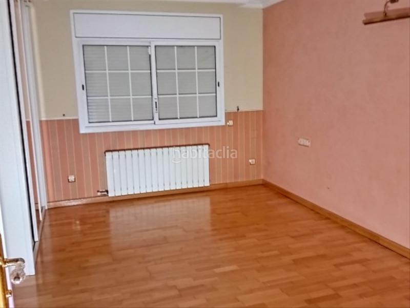 Foto 6adf5c8d-4024-4576-a02b-dc239d8ec216. Chalet in Can Parellada Terrassa