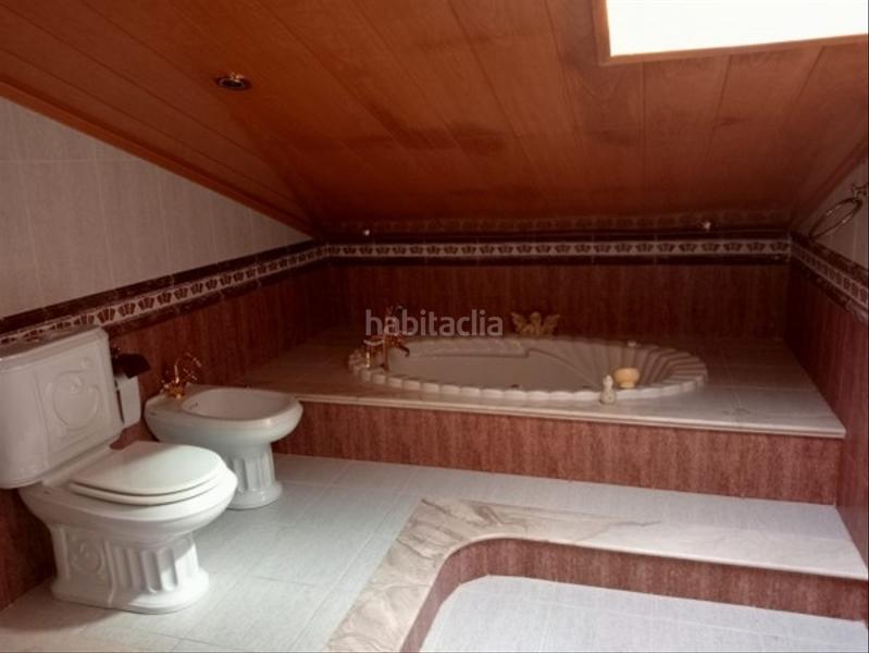 Foto ec037a50-4219-450d-a8f2-43c2fee887fb. Chalet in Can Parellada Terrassa