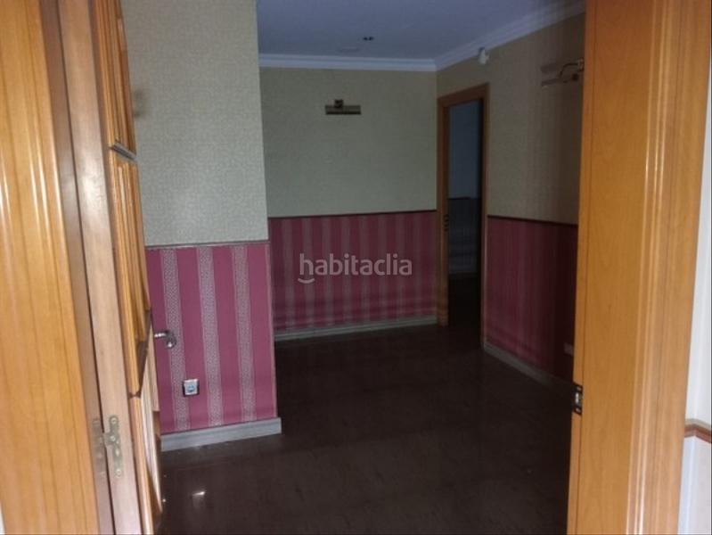 Foto f8070a28-79d8-49e4-a101-e2cc5cb23fda. Chalet in Can Parellada Terrassa