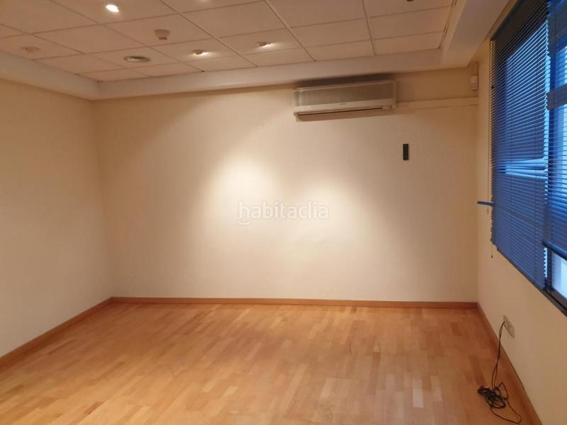 Foto 068ef01f-fab9-49fd-b613-b1a4f8476369. Local commercial dans Casco Histórico Castellón de la Plana