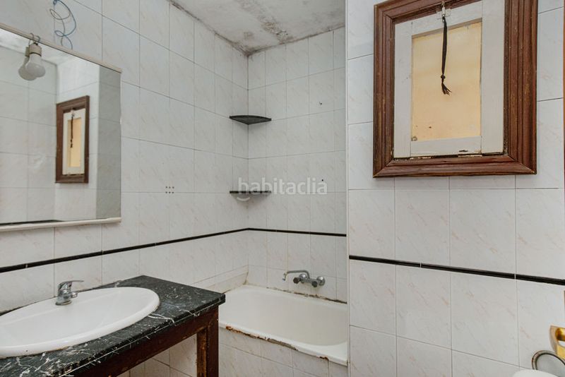 Foto d1de8643-8e10-4f3e-a647-d99f631ecec9. Pis a Centre Salt
