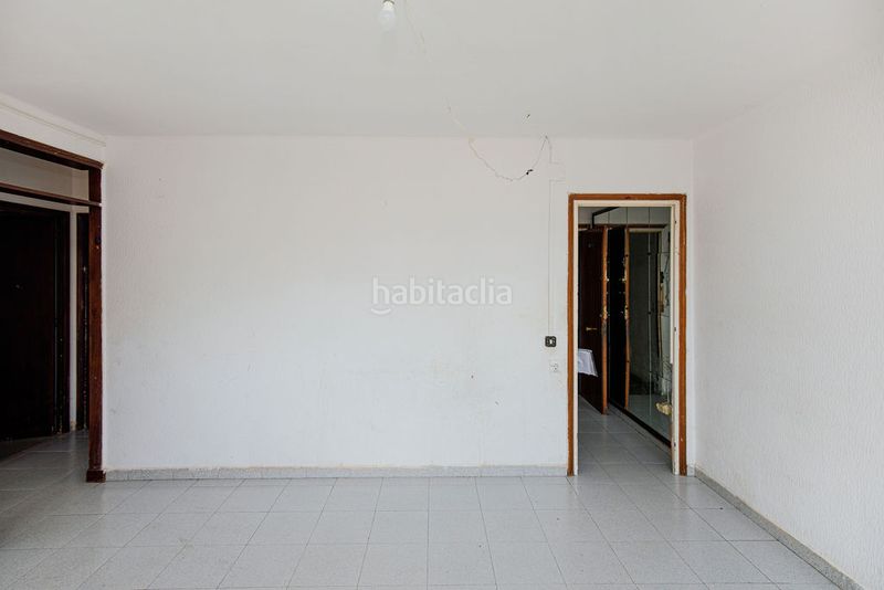 Foto d532a778-2568-4863-9521-b65998ef96b0. Pis a Centre Salt