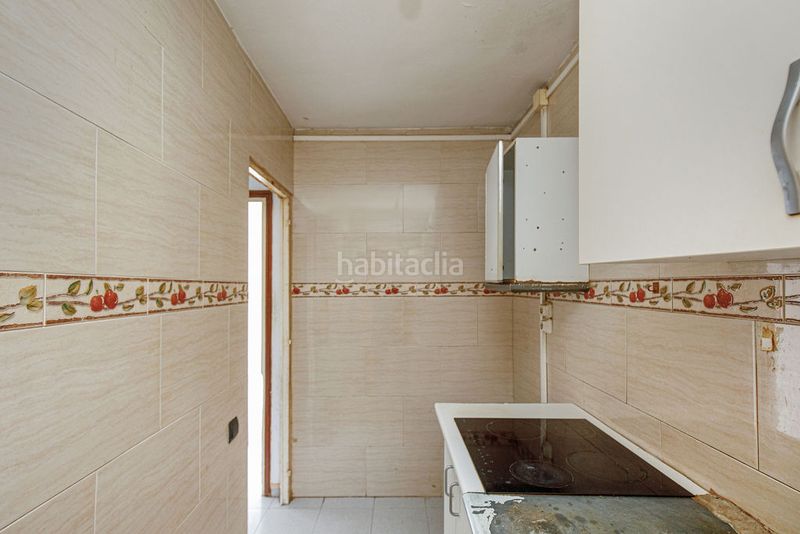 Foto e52335f3-ad5a-49d3-8d33-95befa3b5f2f. Pis a Centre Salt