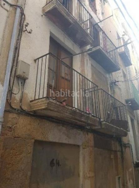 Foto 4ca1ae8e-21ff-475c-975c-dd355f8686c0. Casa aparellada a Centre Tortosa