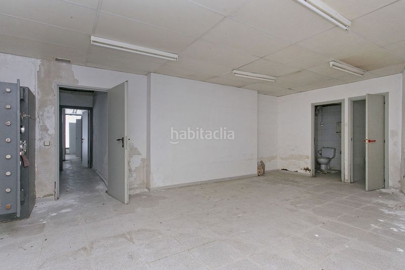 Foto cc3b0881-66a8-4931-ae58-362f292ff951. Local comercial a Ametllers - Poble Sec Sitges