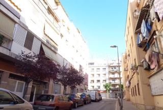 Appartement  C/ illes canaries. Solvia inmobiliaria  piso hospitalet de llobregat el