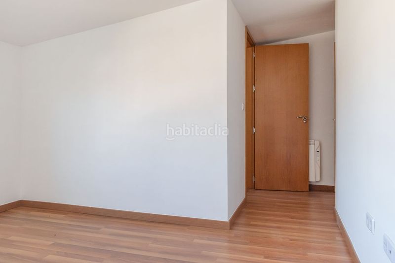 Foto 043574b5-6a48-4826-bdc6-d9c8599da158. Pis amb aparcament a San Clemente