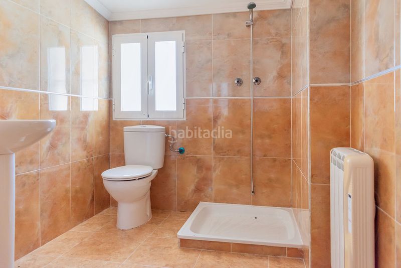 Foto 6fffed6d-62cf-4714-b511-1ad1fb19f194. Pis amb aparcament a San Clemente