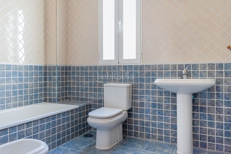 Foto ca32e6b5-a6bc-42d6-a9fe-d592b86448fd. Pis amb aparcament a San Clemente