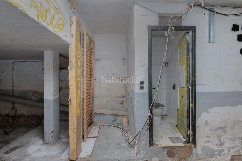 Foto 145b2736-d0d5-41a6-81d9-acfca63aebbe. Local comercial a Baix Guinardó Barcelona