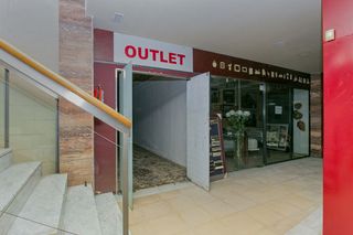 Local Comercial  Metal.lurgia. Solvia inmobiliaria  locales vilanova i la geltrú