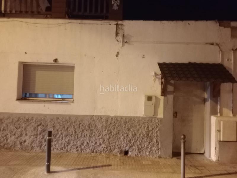 Foto c25cd885-a250-4f19-a0b0-f69f6602aaca. Casa aparellada a Llevant Reus