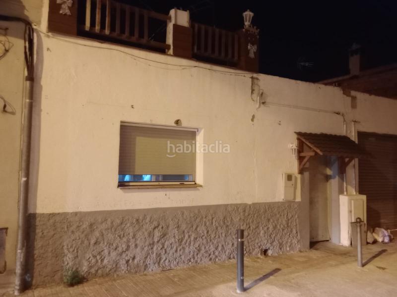 Foto f9153c2c-04e6-475e-ab08-a354339e9d63. Casa aparellada a Llevant Reus