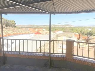 Maison jumelée  Merindad (la). Solvia inmobiliaria  chalet adosado funes
