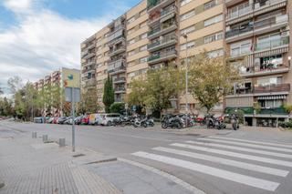 Pis  Avenida can cabanyes. Solvia inmobiliaria  piso rubí
