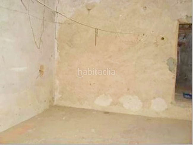 Foto 30f46e30-5c60-4773-a247-a5ff38ea8fbb. Casa aparellada a Talavera