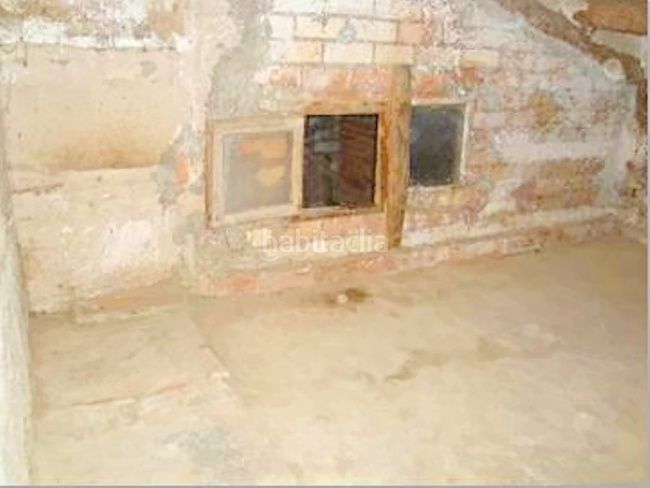 Foto 65a37974-241b-4b27-b567-b9a9c7925459. Casa aparellada a Talavera