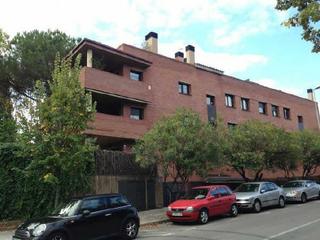 Appartement  Pje olabarria. Solvia inmobiliaria  piso sant cugat del vallès