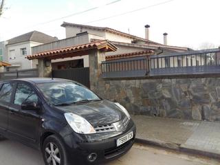 Xalet  C/ asturies. Solvia inmobiliaria  chalet independiente sant cugat del vallès