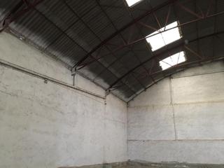 Nau industrial  Cerro molino. Solvia inmobiliaria  nave industrial tresjuncos