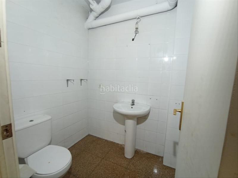 Foto 5eb585fe-aa2a-4f9d-8f64-2bf234394170. Lloguer local comercial a Centre Mataró