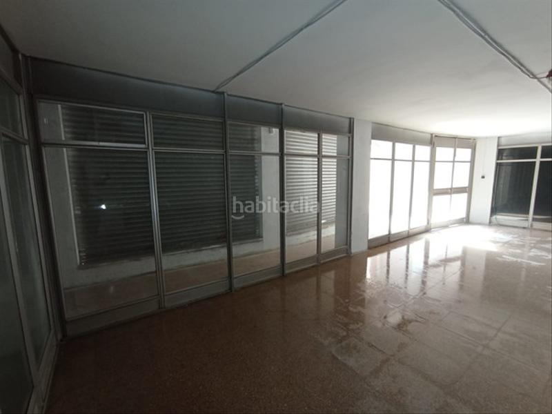 Foto 171e26fc-cad6-4420-a2a0-570c77b08159. Location local commercial dans Centre Mataró