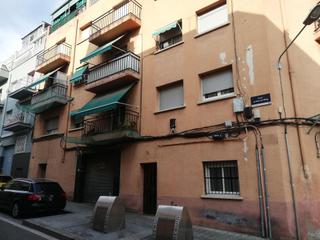 Local Comercial  Dos de maig. Solvia inmobiliaria  locales viladecans