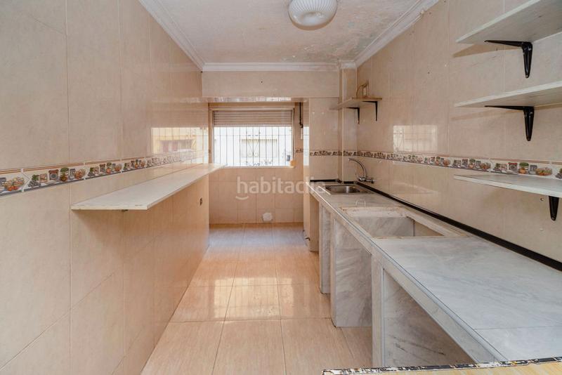 Foto dc24b2d0-6a80-4a88-ad19-42d12aed2131. Pis a Colonia Requena Alicante