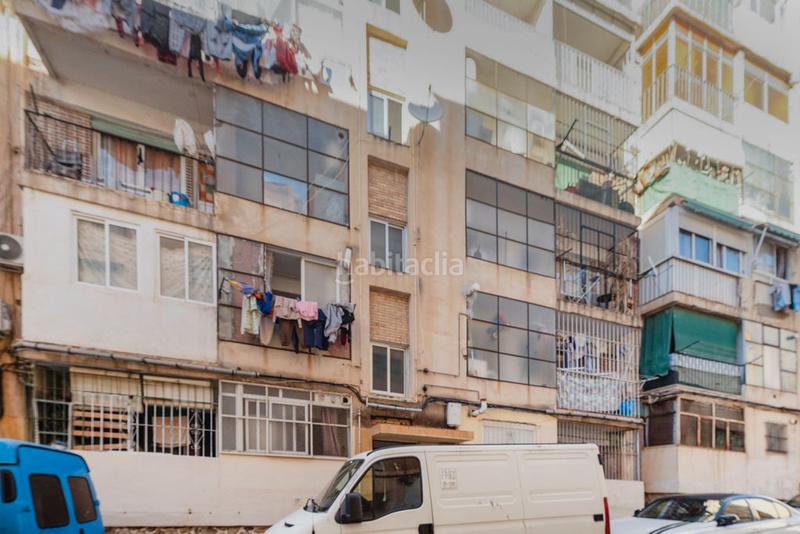 Foto f0ddb4ec-c4a3-4b6c-8a6d-bc560169bc70. Pis a Colonia Requena Alicante