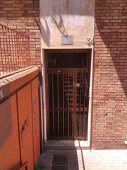 Pis  C/ miquel del prat. Solvia inmobiliaria  piso badalona
