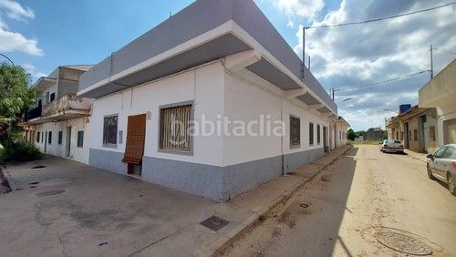 Foto 173a9d6f-bc3c-45be-894f-1606c4c70fb3. Xalet a Carlet