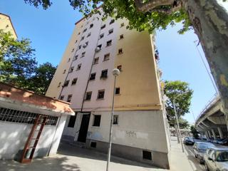 Pis  C/ jerez de la frontera. Solvia inmobiliaria  piso badalona
