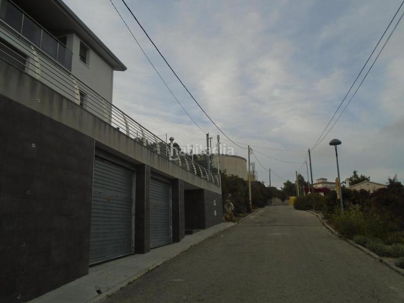 Foto ed356770-1779-4bb2-a44d-e82258d2a42c. Finca rústica a costa Cunit - els jardins - els rosers Cunit