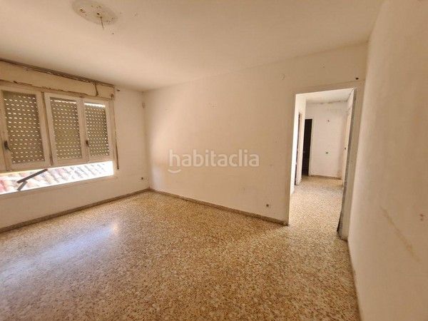 Foto 1d493bc8-8ff0-48da-b8e7-e009ac328693. Pis a Centre Tortosa