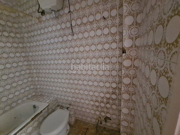 Foto 41f07bbd-c3a9-497e-a5e1-a1bf64e7623a. Pis a Centre Tortosa