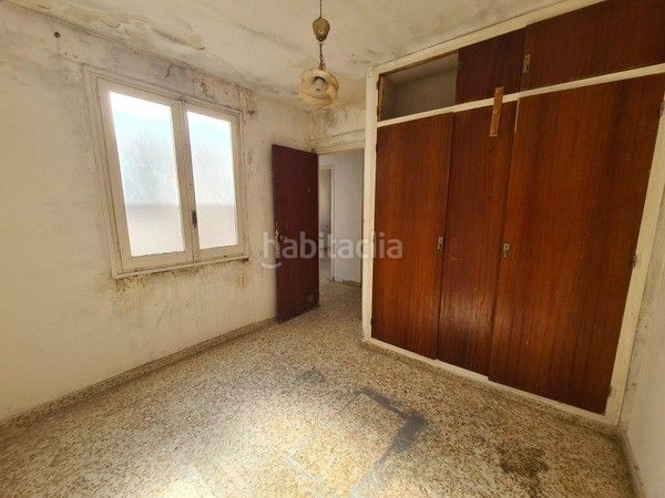 Foto dedda5cf-a256-4908-a5ef-07cf30552932. Pis a Centre Tortosa