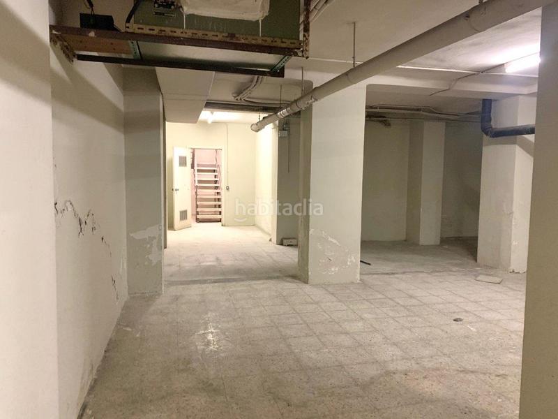 Foto b7dc0de9-a406-406e-b384-2c89e3faf310. Local commercial dans La Verneda - La Pau Barcelona